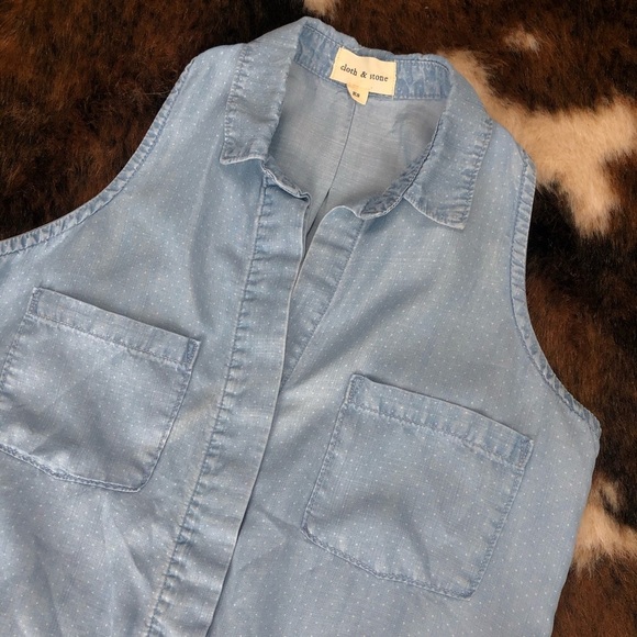 Cloth and Stone Sleeveless Chambray Top XS - Picture 2 of 6